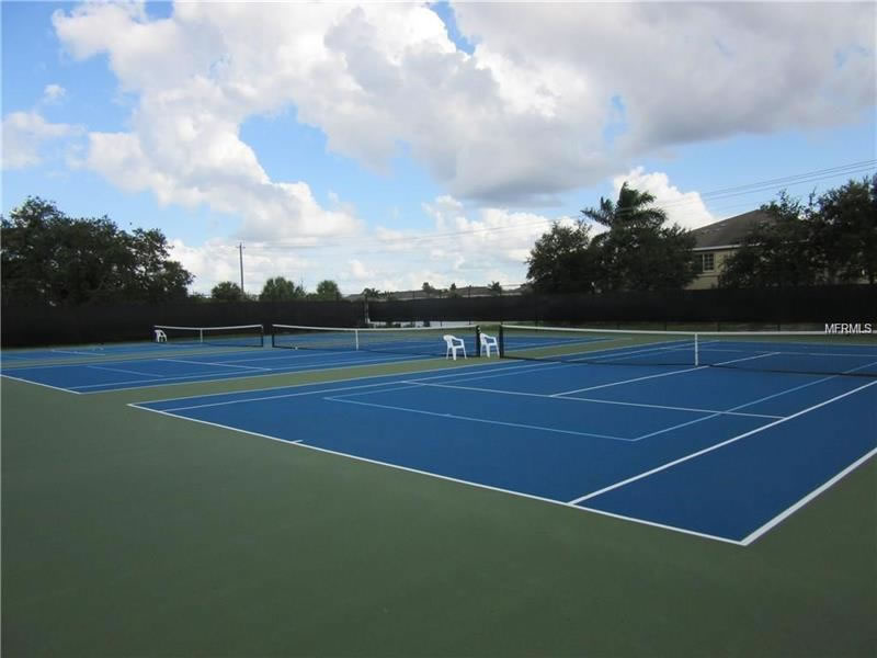 Tennis and Sports Facility For Sale In Bradenton, FL $395,000